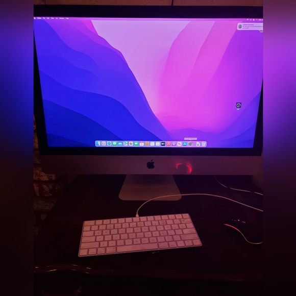 SOLD Apple computer - Picture 3 of 5